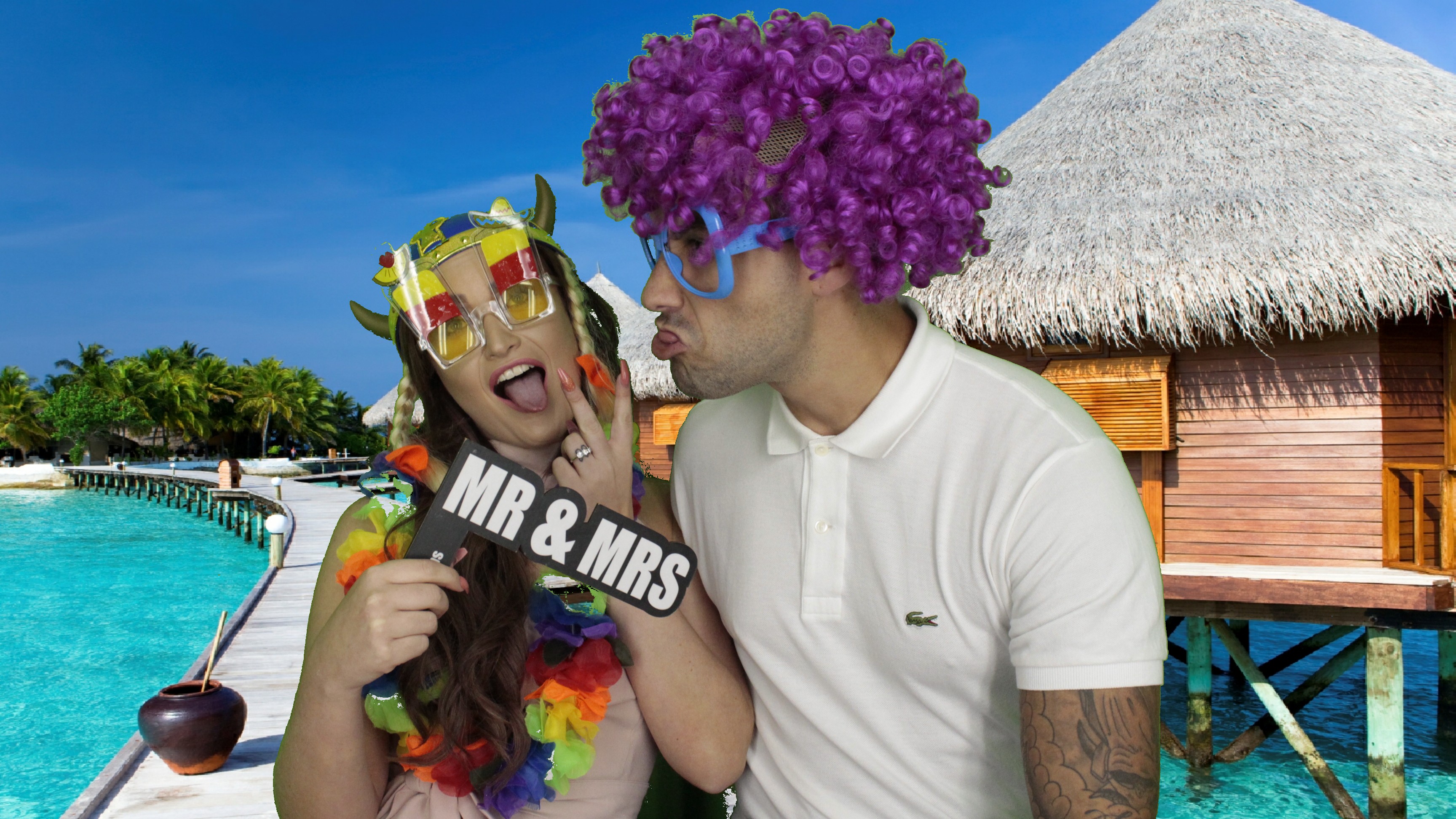 Alan & Maddie | View more photos from the event at gallery.myphotoboothexperience.co.uk/u/MyPhotoBoothExperienceLtd/Alan-Maddie